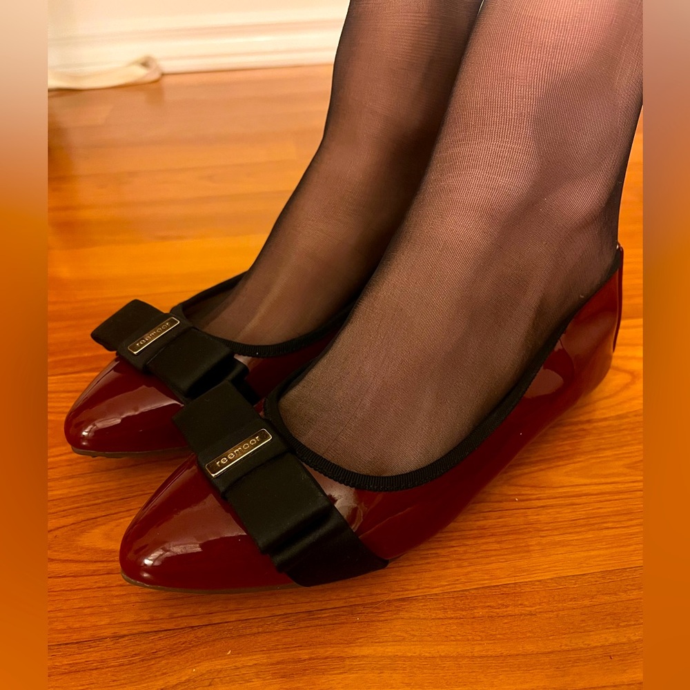 COPY - Ree Moor red flat shoes